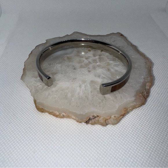 WOOD INLAY STAINLESS STEEL CUFF Bracelet, marked BI. - Picture 4 of 7